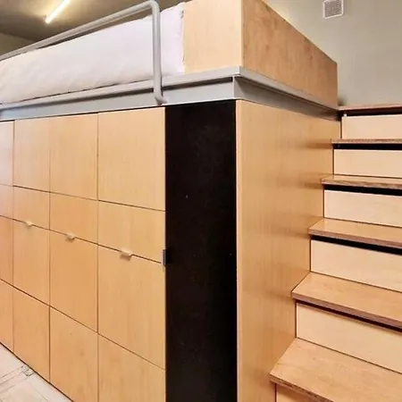 Free Parking - Creative Flat With Fast Wifi And Tv דירה ורשה